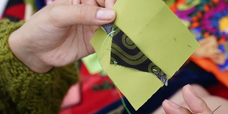 Quilting guides for home sewing